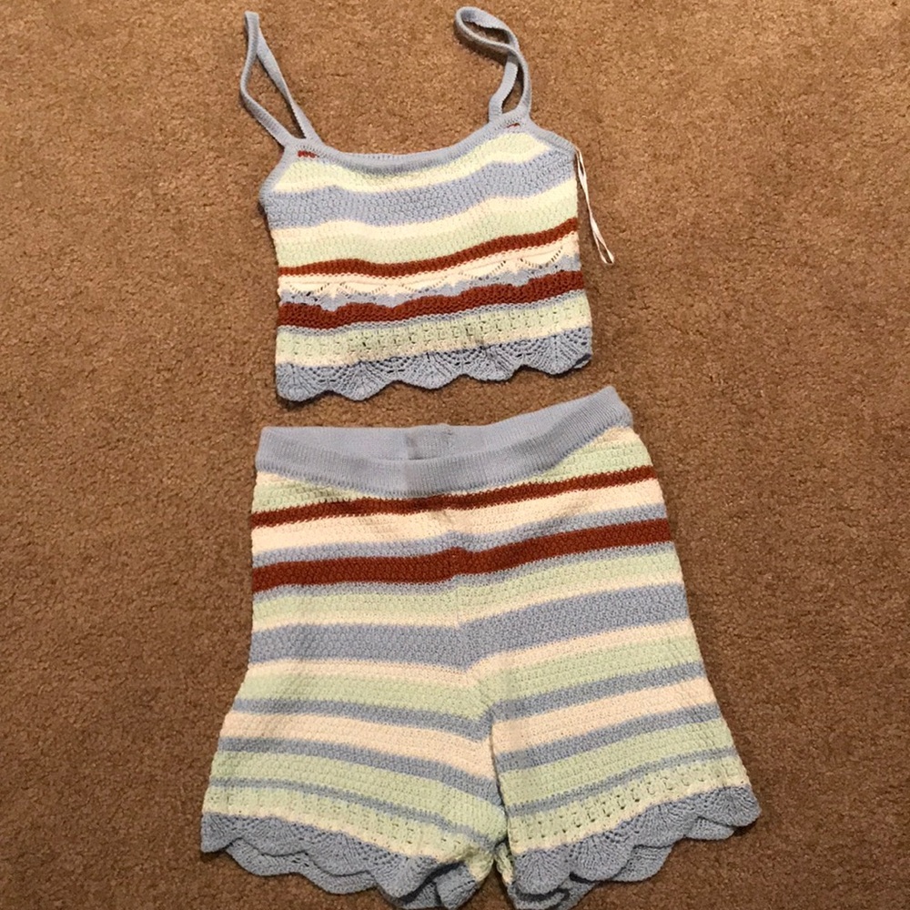 Two piece knitted outfit